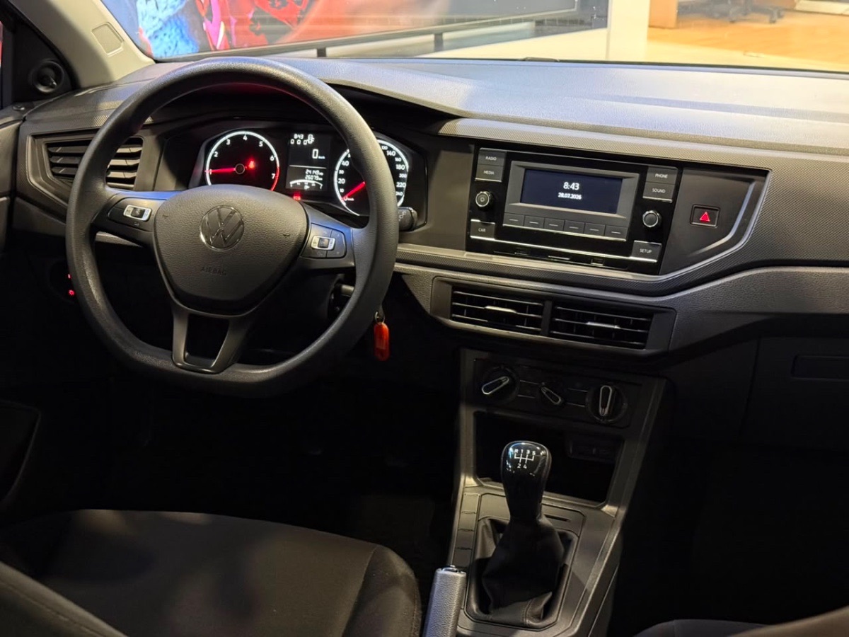 Volkswagen Polo Track 1.0 Flex 12V 5p 2024 — foto 7