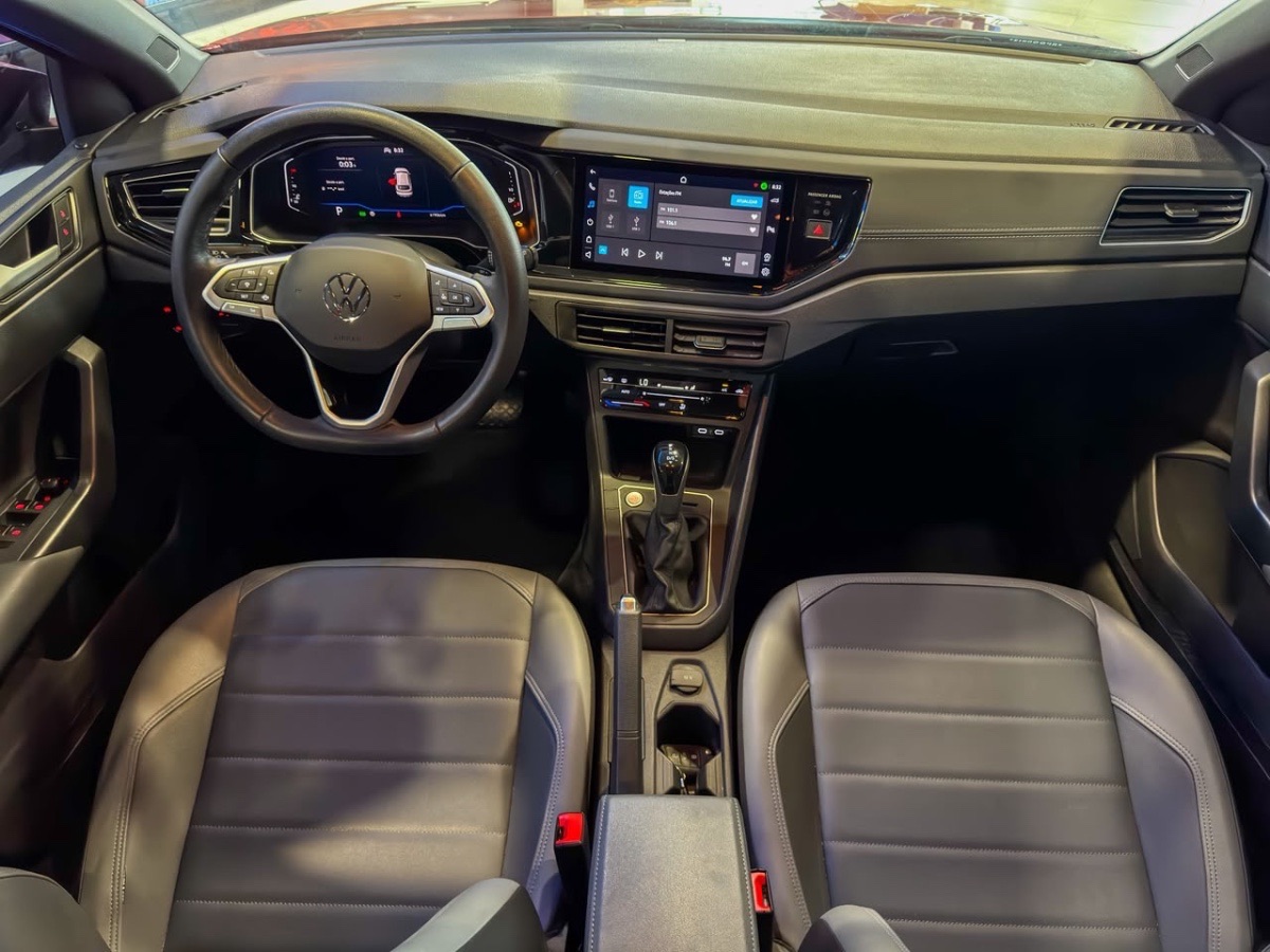Volkswagen Nivus Highline 1.0 200 TSI Flex Aut. 2023/2024 — foto 2