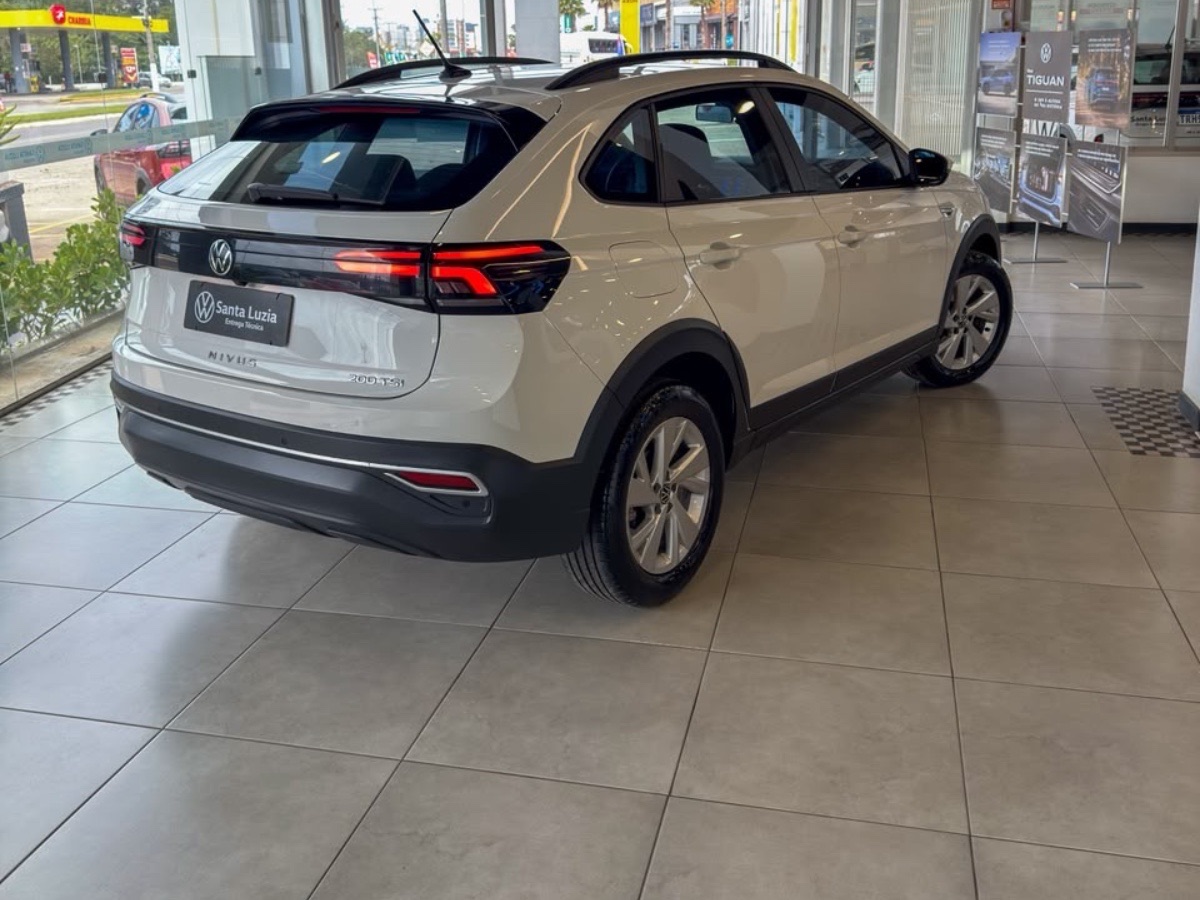 Volkswagen Nivus Comfortline 1.0 200 TSI Flex Aut. 2023/2024 — foto 5
