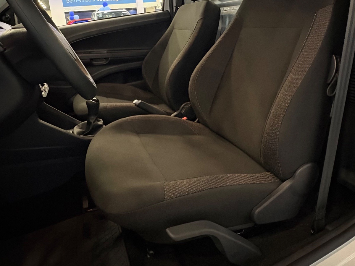 Volkswagen Saveiro Robust CS 2027 — foto 7